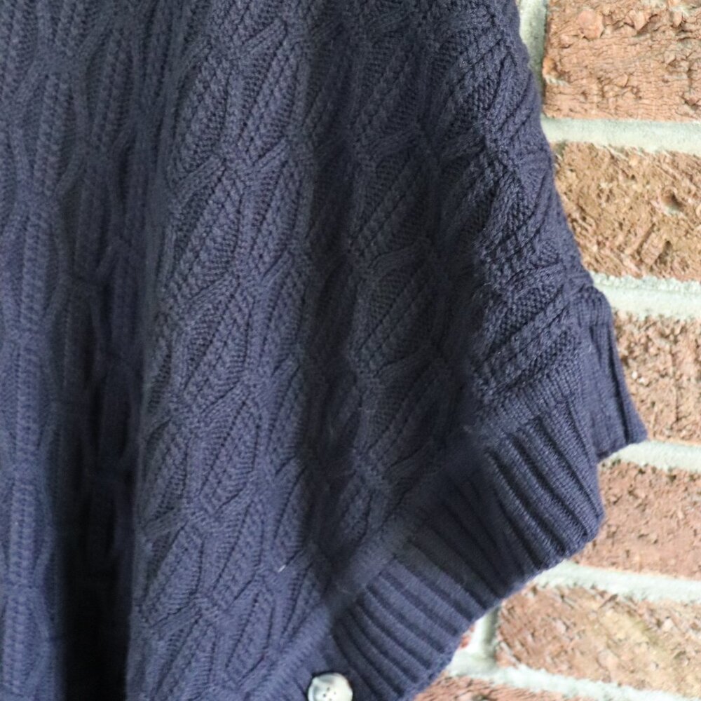 talbots cable sweater poncho * new with tags RV $119 * navy blue * nice quality - Picture 9 of 11